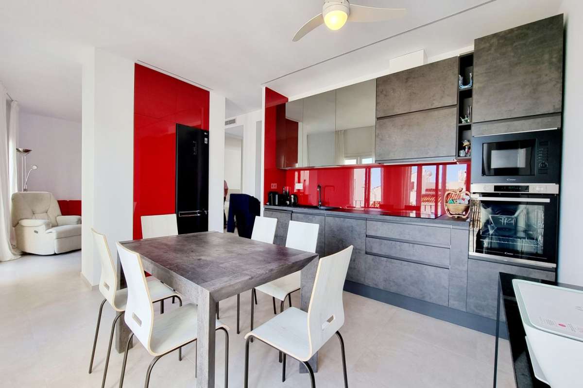 appartement-mi-etage-a-puerto-banus