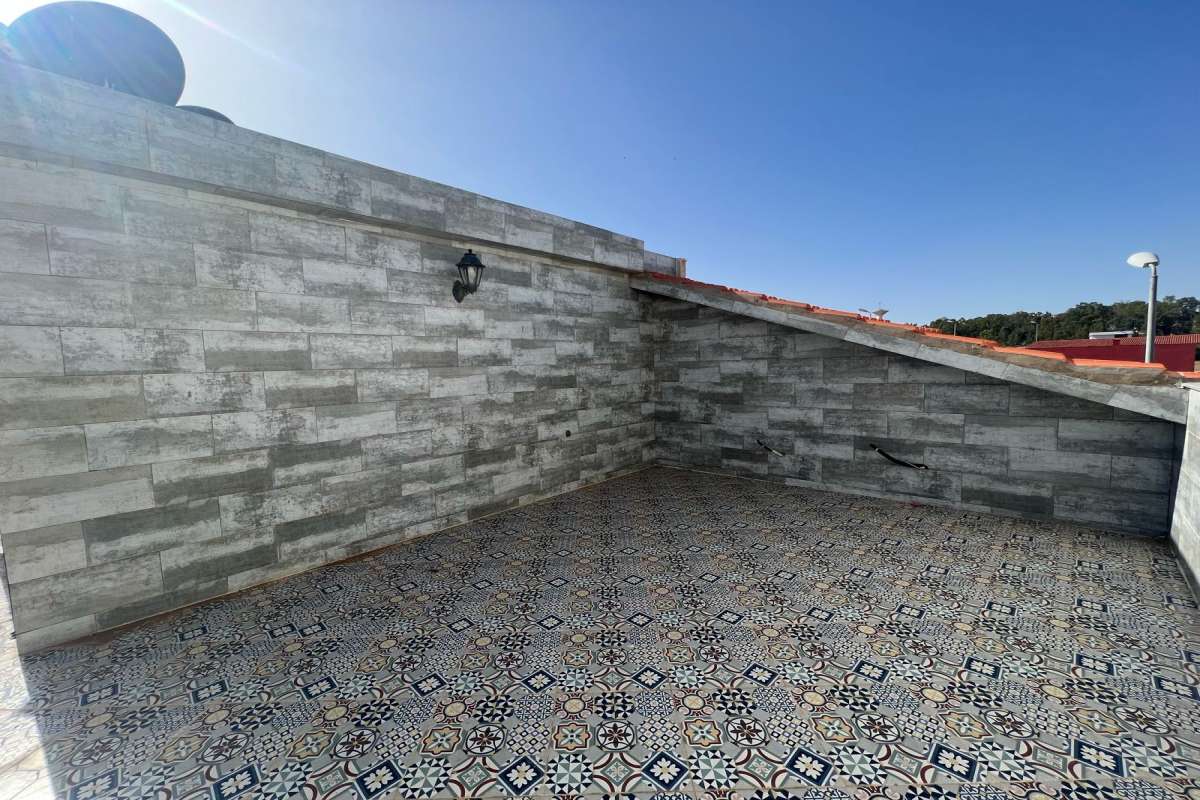 tres-belle-villa-a-vendre-a-benslimane